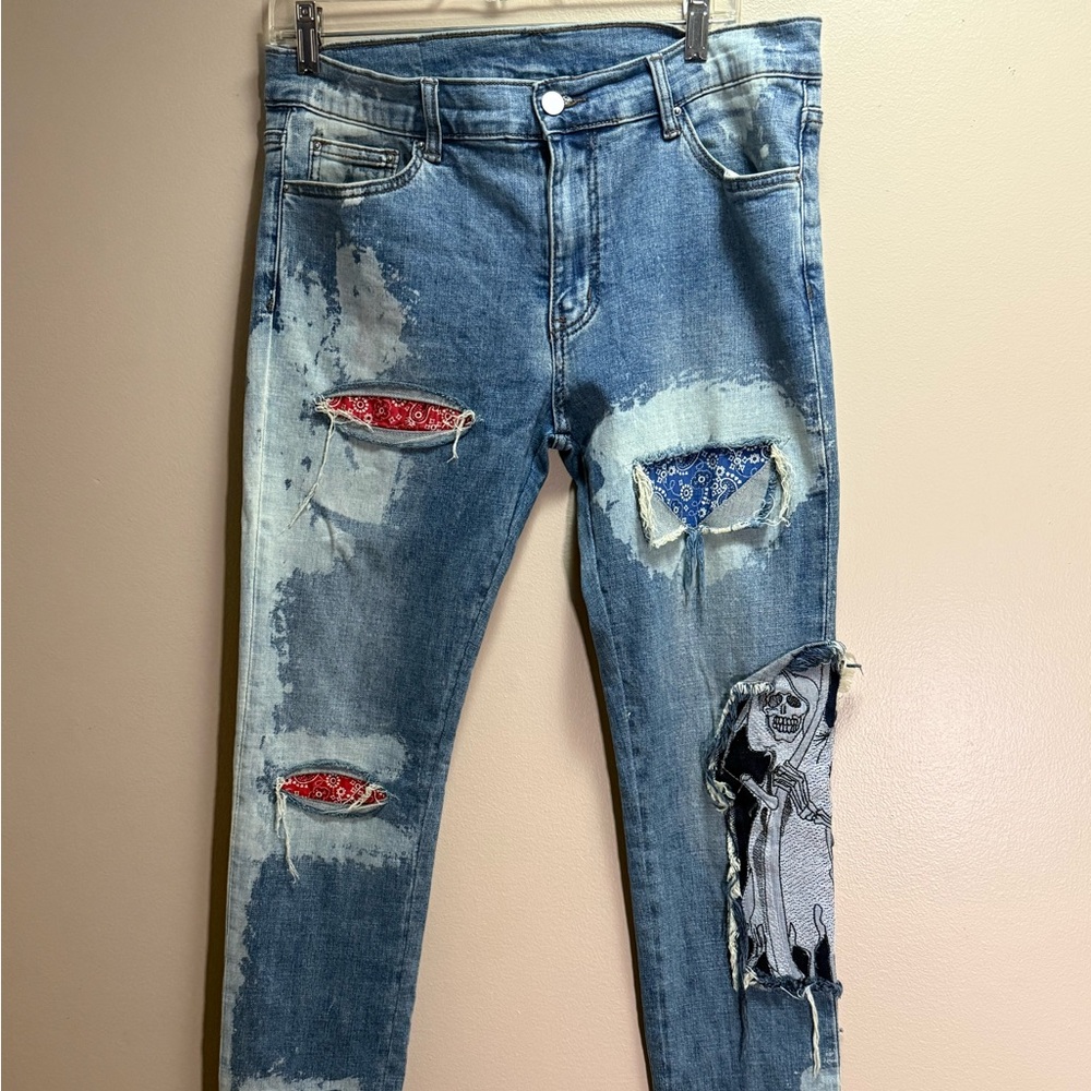 MNML Y2K Distressed Patchwork Jeans 32x33‎ Bandana Skull Streetwear